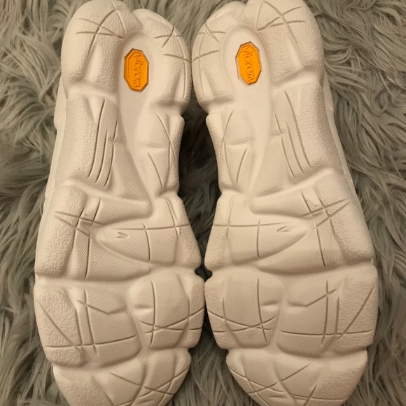 Moncler women silver slip on loafer sz 37 - Picture 6 of 6